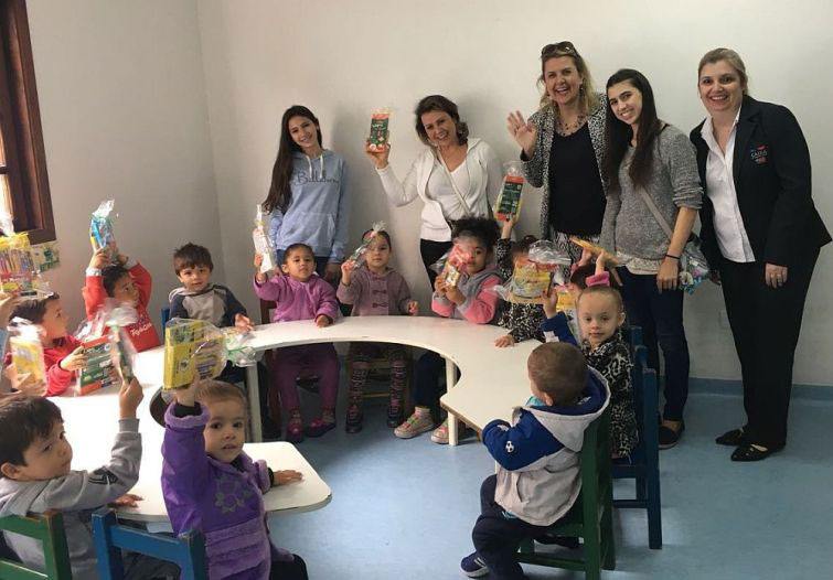 Doações da campanha Outubro Rosa foram entregues à Associação Amigas da Mama, na quarta-feira (13) - Foto: Divulgação Doações da campanha Outubro Rosa foram entregues à Associação Amigas da Mama, na quarta-feira (13) - Foto: Divulgação