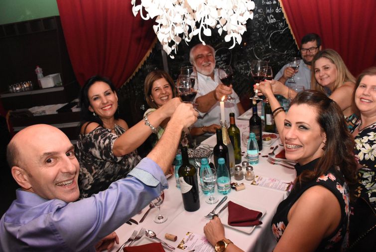 Procuradores brindam êxito da APMC em 2017 - Foto: Bebel Ritzmann Procuradores brindam êxito da APMC em 2017 - Foto: Bebel Ritzmann