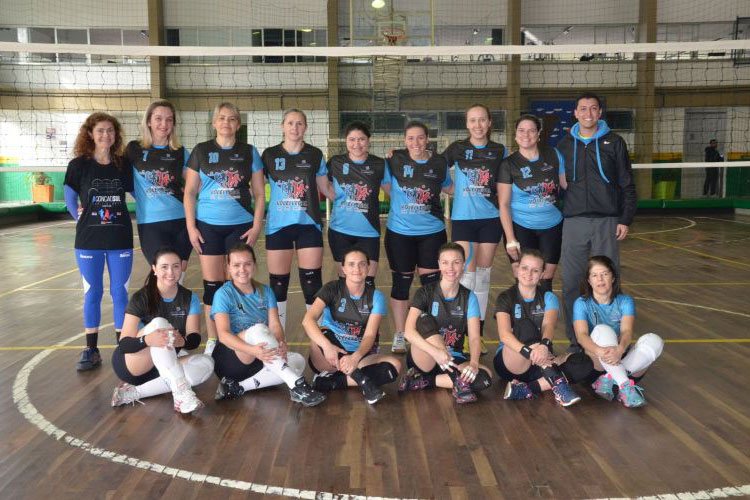 Vôlei Legal é desenvolvido desde abril de 2017 em Curitiba - Foto: Zinho Gomes | CAA/PR Vôlei Legal é desenvolvido desde abril de 2017 em Curitiba - Foto: Zinho Gomes | CAA/PR