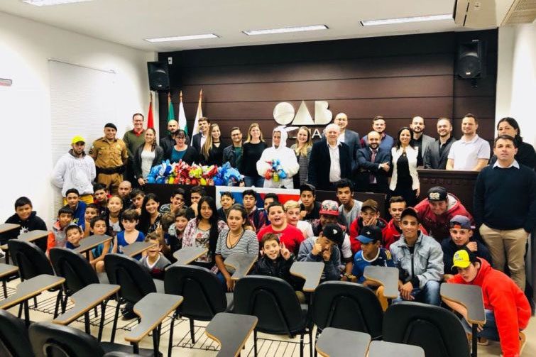 A entrega de doces e chocolates às crianças foi realizada nas instituições e na sede da OAB Palmas - Foto: Divulgação A entrega de doces e chocolates às crianças foi realizada nas instituições e na sede da OAB Palmas - Foto: Divulgação