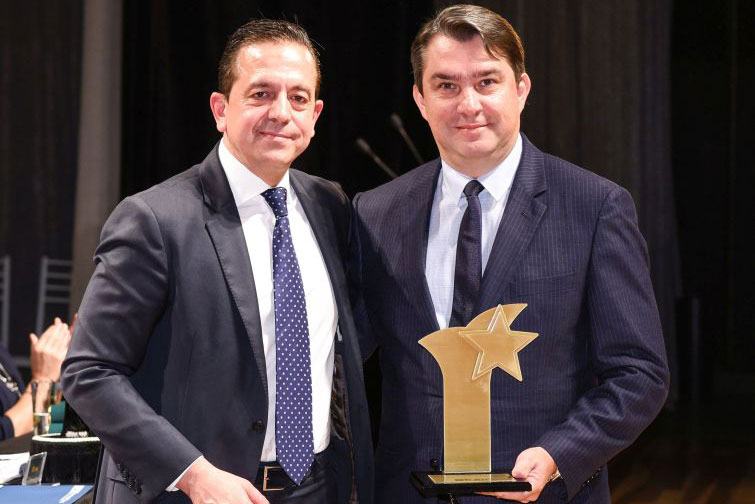 Fabiano Neves e o diretor da ESIC Espanha, Felipe Llano - Foto: Divulgação Fabiano Neves e o diretor da ESIC Espanha, Felipe Llano - Foto: Divulgação