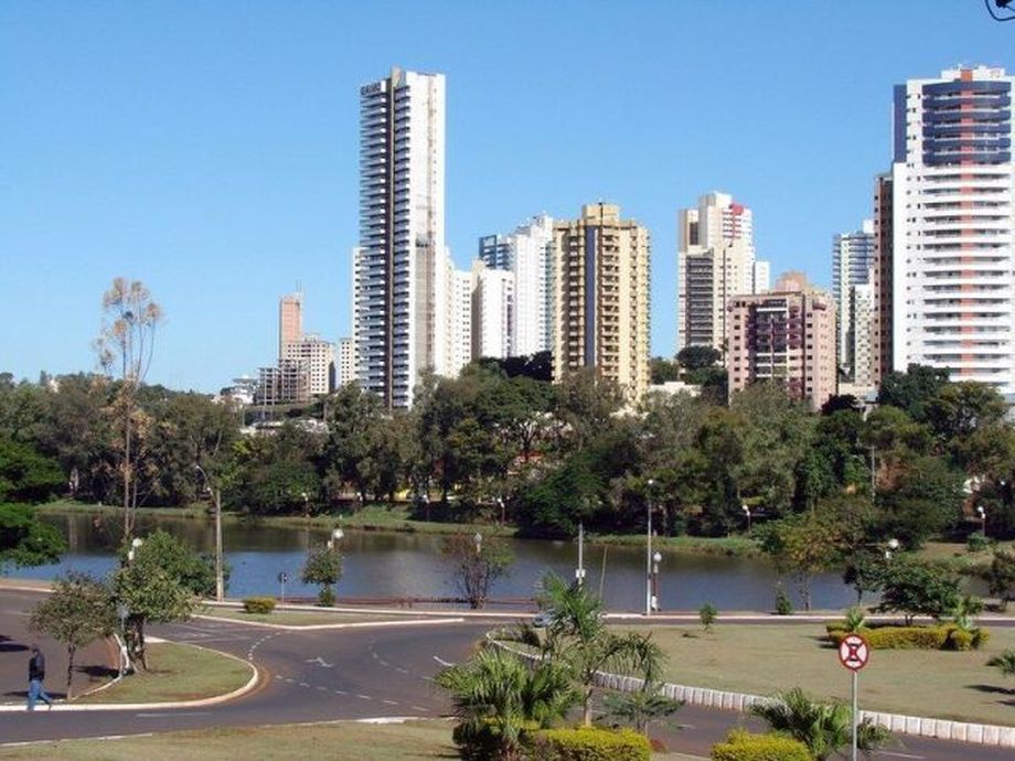 Prédio que já foi sede da OAB Londrina, localizado no centro da cidade, reabre as portas com melhor estrutura e novos serviços para a advocacia londrinense - Foto: Divulgação Prédio que já foi sede da OAB Londrina, localizado no centro da cidade, reabre as portas com melhor estrutura e novos serviços para a advocacia londrinense - Foto: Divulgação