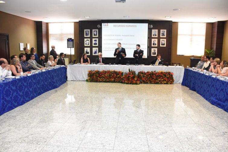 Baracat solicitou aos presidentes a indicação de delegados para representar a entidade nas Subseções da OAB - Foto: Divulgação Baracat solicitou aos presidentes a indicação de delegados para representar a entidade nas Subseções da OAB - Foto: Divulgação