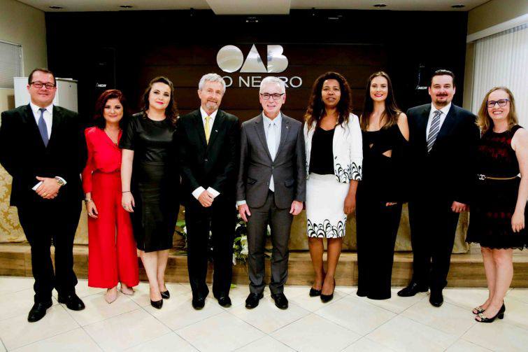 CAA/PR marca presença na solenidade de posse dos diretores da Subseção da OAB em Rio Negro - Foto: Divulgação CAA/PR marca presença na solenidade de posse dos diretores da Subseção da OAB em Rio Negro - Foto: Divulgação
