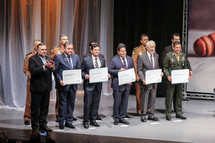 Todos os expoentes da Justiça homenageados - Foto: Divulgação Todos os expoentes da Justiça homenageados - Foto: Divulgação